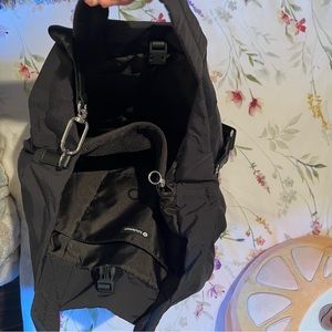 Lululemon bag barely used!!